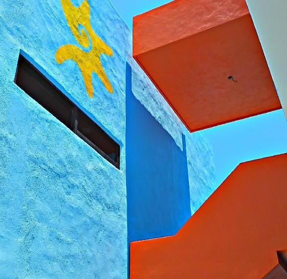 سوییت با چشمانداز دریا, Villa Star Of The Sea