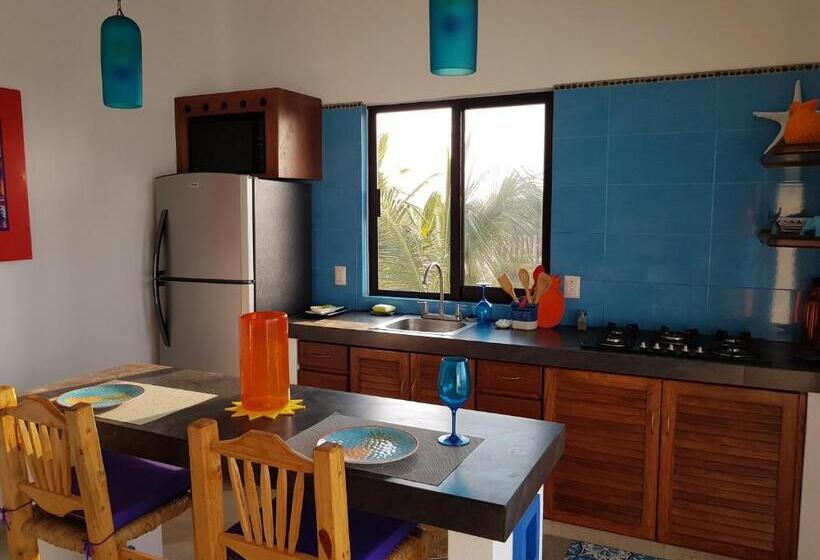 سوئیت رویال, Villa Star Of The Sea