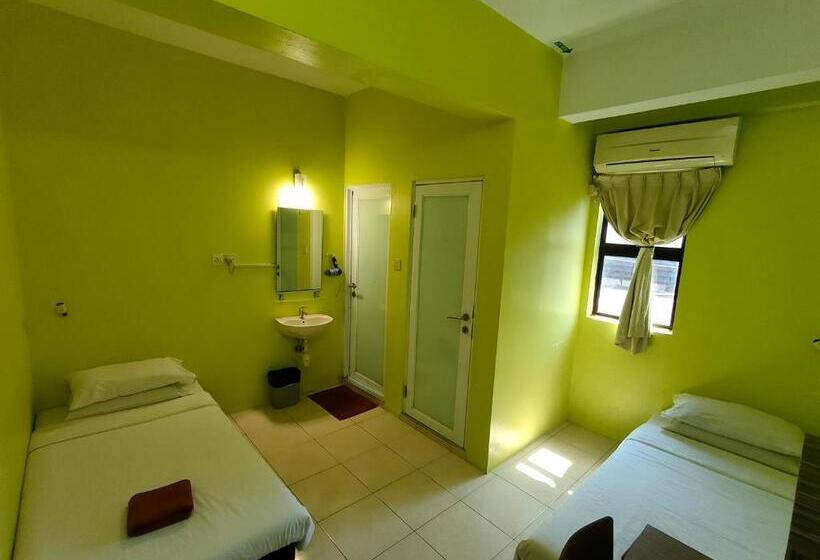 スタンダードルーム, Walk Inn