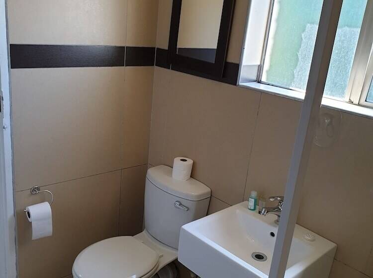 Superior-Zimmer, Cube