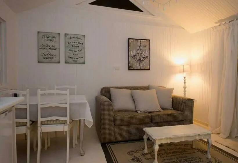 デラックストリプルルーム, Lemon Tree B&b