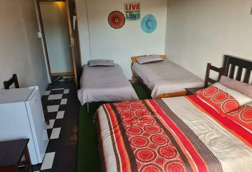 اتاق استاندارد چهار تخته, Mile Crunchers Backpackers & Hostelling
