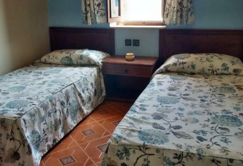 اتاق استاندارد, Maram