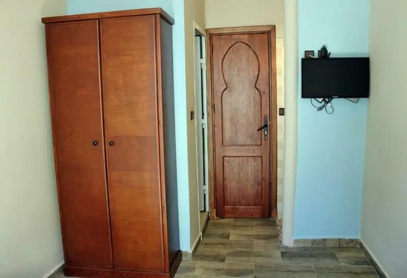 اتاق کلاسیک, Maram