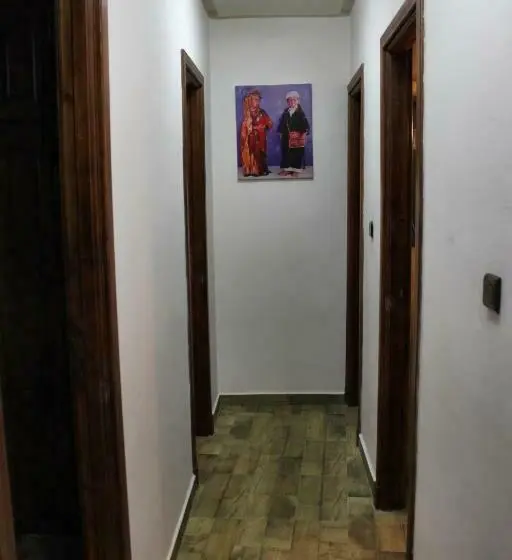 اتاق کلاسیک, Maram