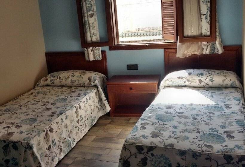 اتاق کلاسیک, Maram