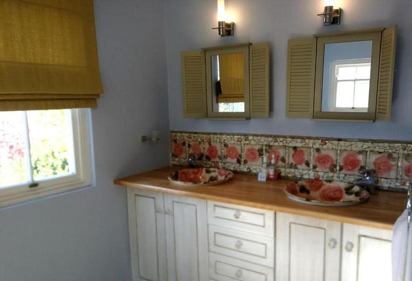 豪华房间, The Rose Cottage B&b
