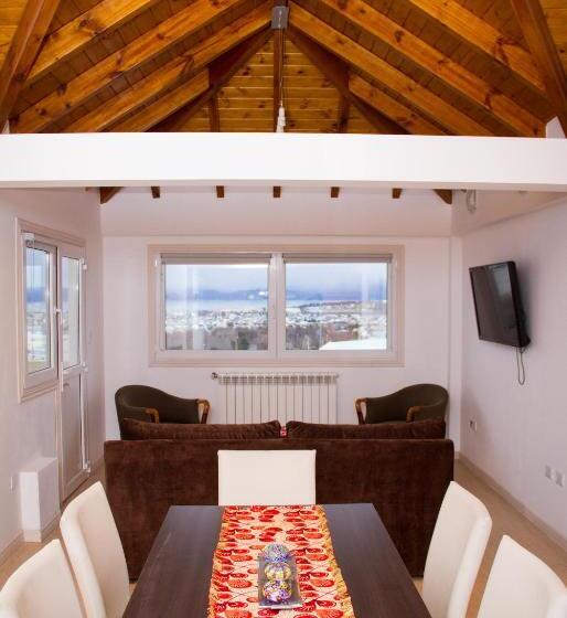 带1个卧室的顶楼公寓, Los Arboles Apart