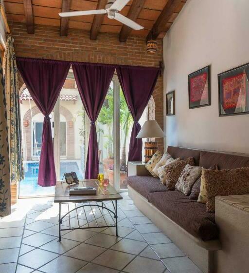 标准工作室, Hacienda Escondida Puerto Vallarta
