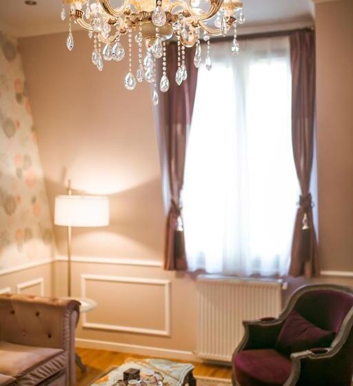 سوییت لوکس, La Maison Gobert Paris Hotel Particulier