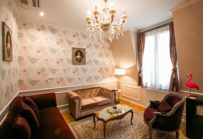 سوییت لوکس, La Maison Gobert Paris Hotel Particulier