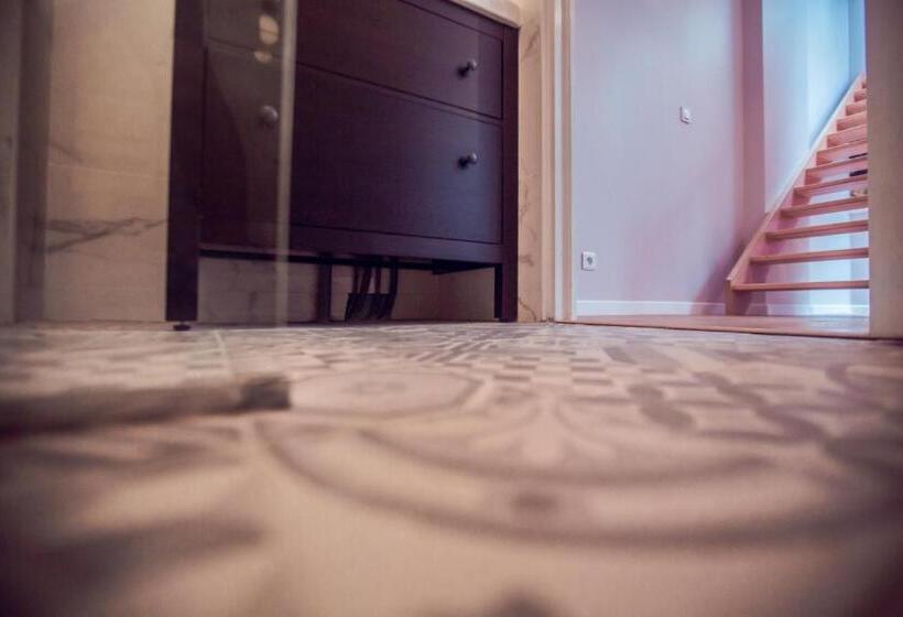 سوییت دوبلکس, La Maison Gobert Paris Hotel Particulier