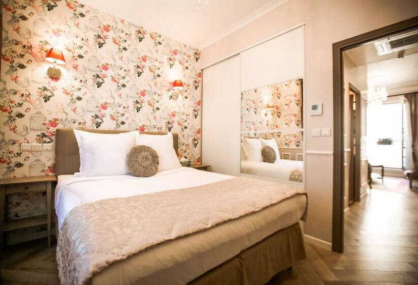 سوییت لوکس, La Maison Gobert Paris Hotel Particulier