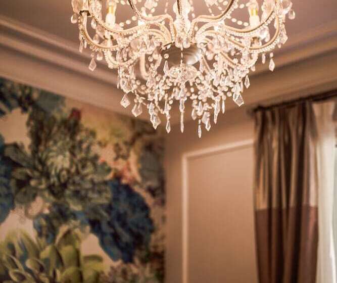 سوییت لوکس, La Maison Gobert Paris Hotel Particulier