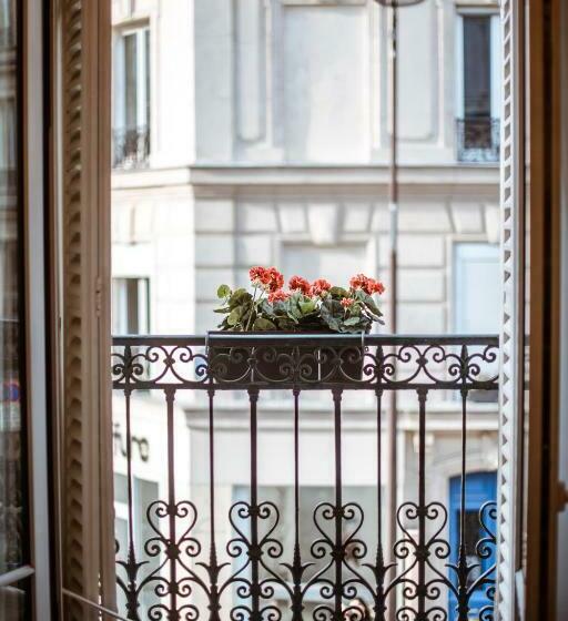 سوییت لوکس, La Maison Gobert Paris Hotel Particulier