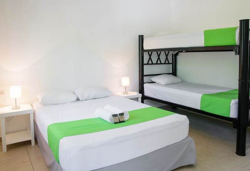 اتاق استاندارد چهار تخته, Che Tulum Hostel & Bar Adults Only