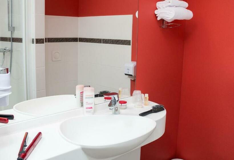 חדר סטנדרט לארבעה, Ace Hôtel Caen Nord Mémorial