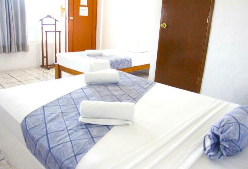 标准三人间, Ameyali Tequesquitengo