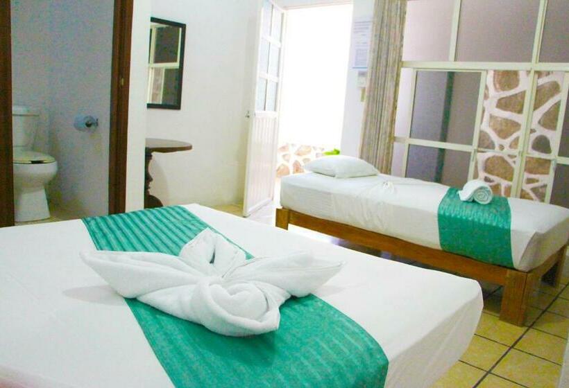 Quarto Triplo Estandar, Ameyali Tequesquitengo