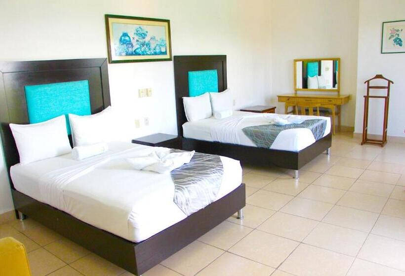 带2个双人床的标准工作室, Ameyali Tequesquitengo