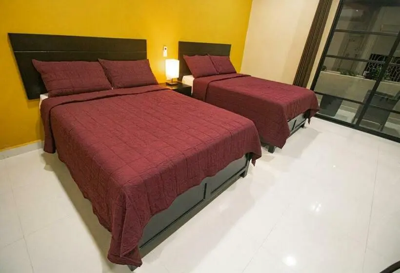 スーペリアールーム, Avila