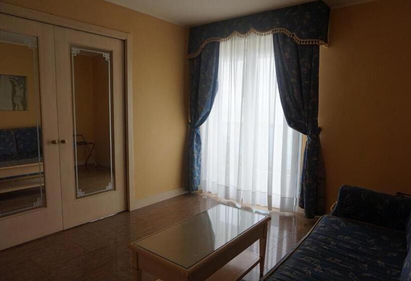 패밀리 스위트, Columbus