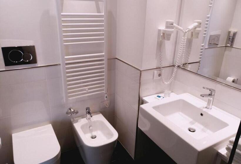 수피리어 스위트 바다 전망, Columbus