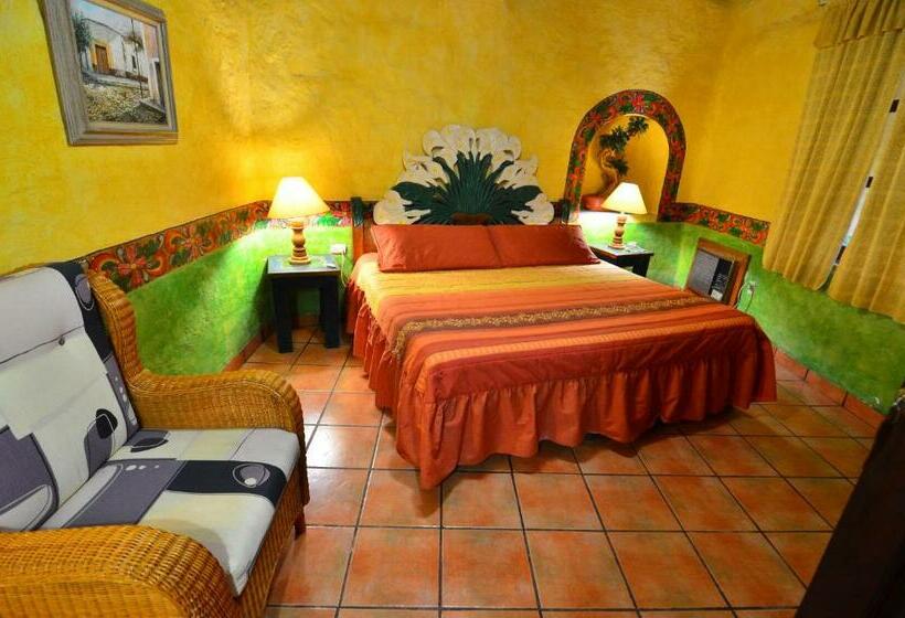 キングサイズベッドのスタンダードルーム, El Fuerte