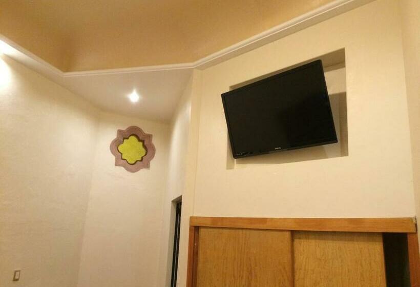 コンフォートルーム, Estelar