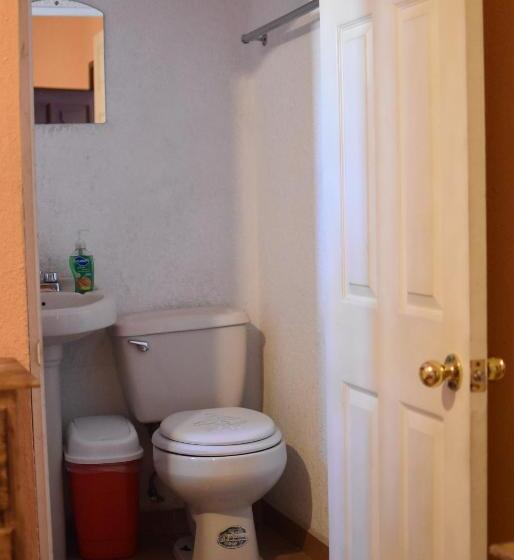 ２ダブルベッドのスタンダードルーム, Hostal Quinto Sol Huamantla