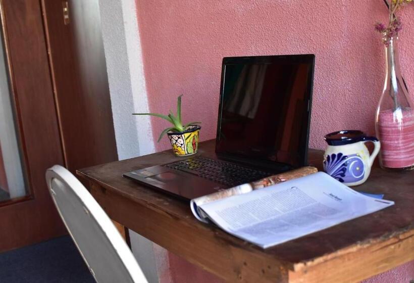 キングサイズベッドのスタンダードルーム, Hostal Quinto Sol Huamantla