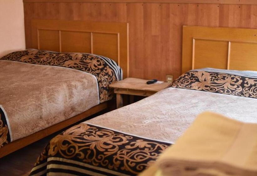 חדר סטנדרט שתי מיטות זוגיות, Hostal Quinto Sol Huamantla