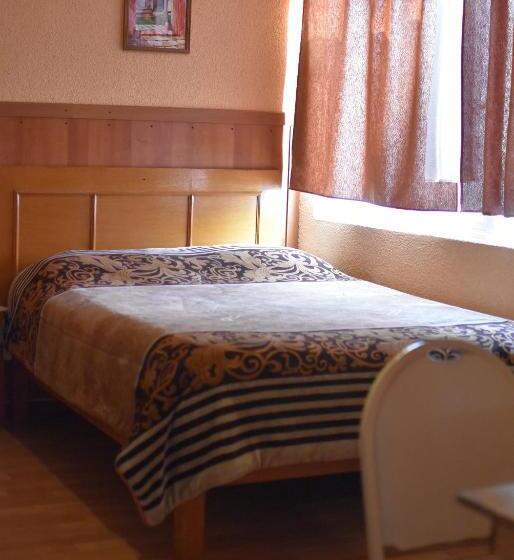 ２ダブルベッドのスタンダードルーム, Hostal Quinto Sol Huamantla