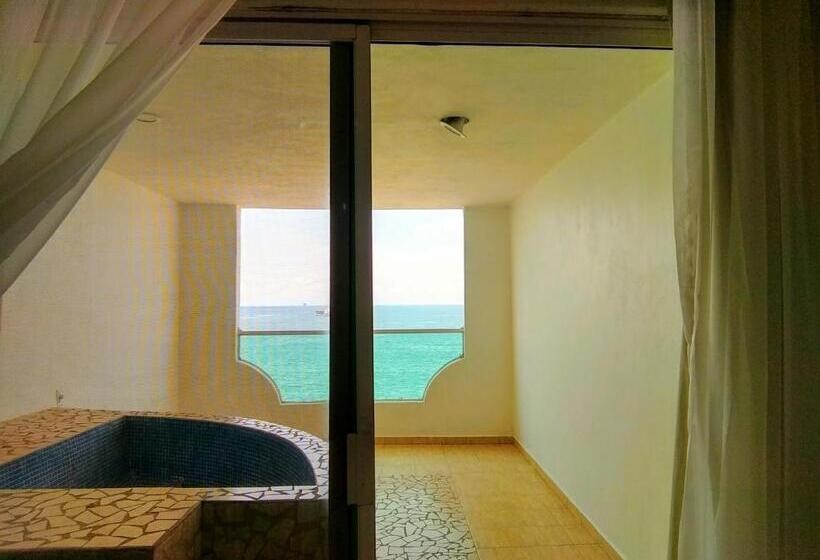 Номер Стандарт с Балконом, Ito Escondido