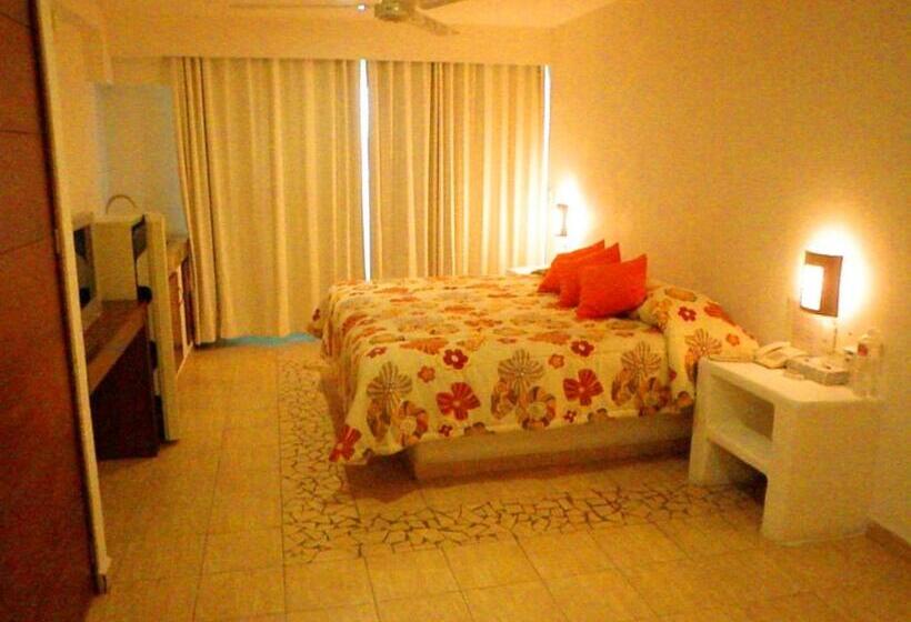 Номер Стандарт с Балконом, Ito Escondido