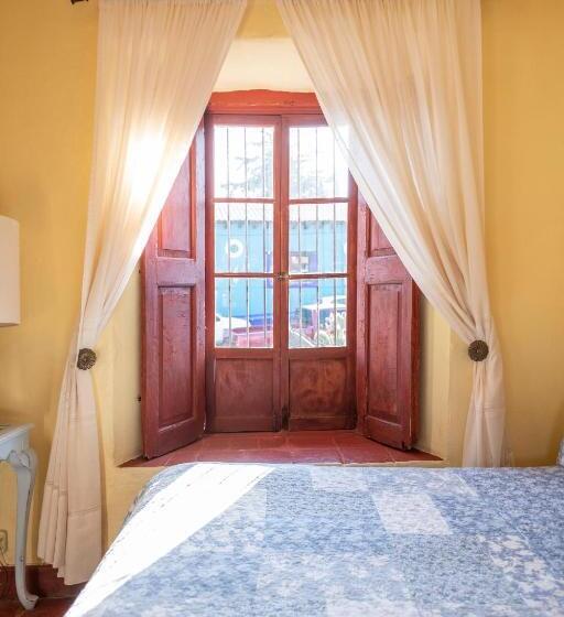 غرفه قياسيه سريرين مزدوجين, La Casa Azul Huasca & Restaurante La Terraza