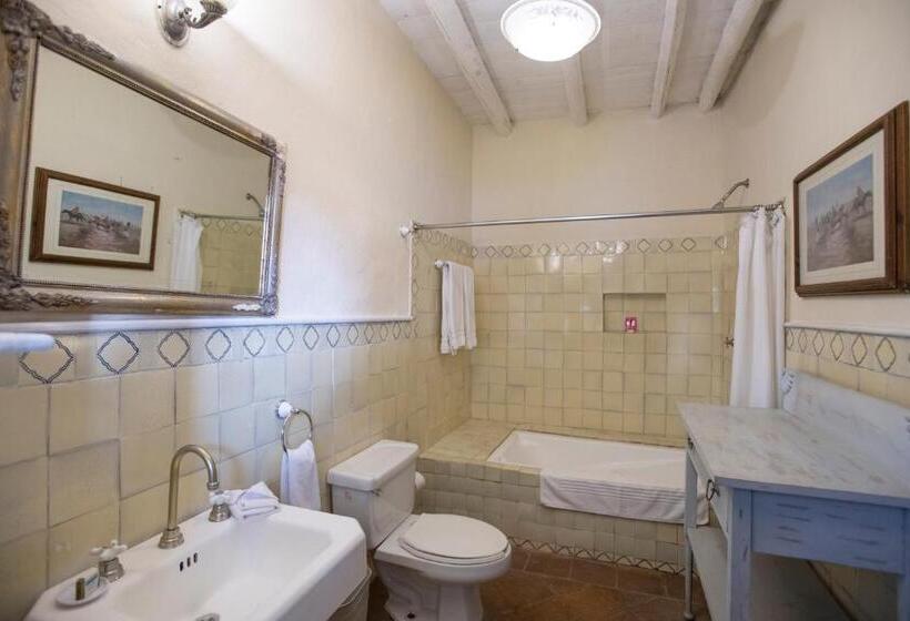 غرفة قياسية سرير كينج, La Casa Azul Huasca & Restaurante La Terraza