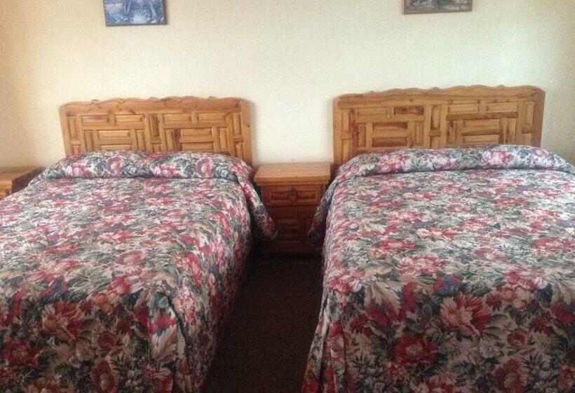 غرفة قياسية رباعية, La Loma