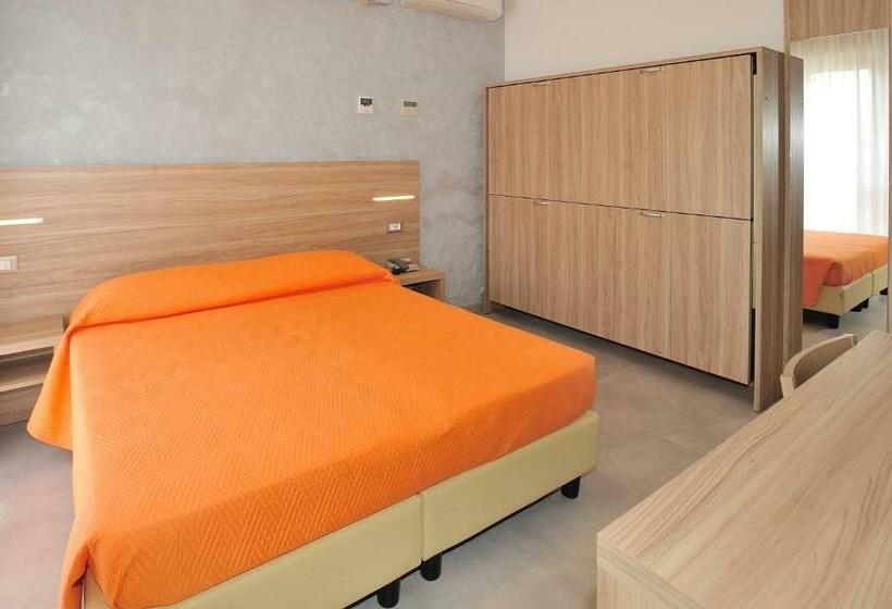 חדר סטנדרט, Lidia