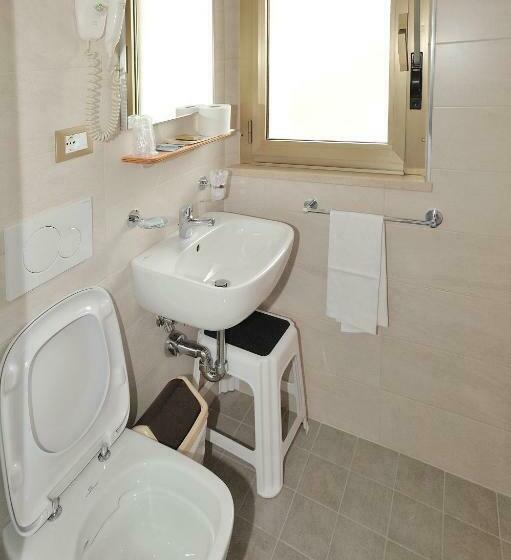 חדר סטנדרט, Lidia