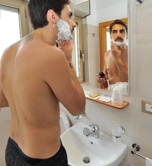 חדר סטנדרט, Lidia