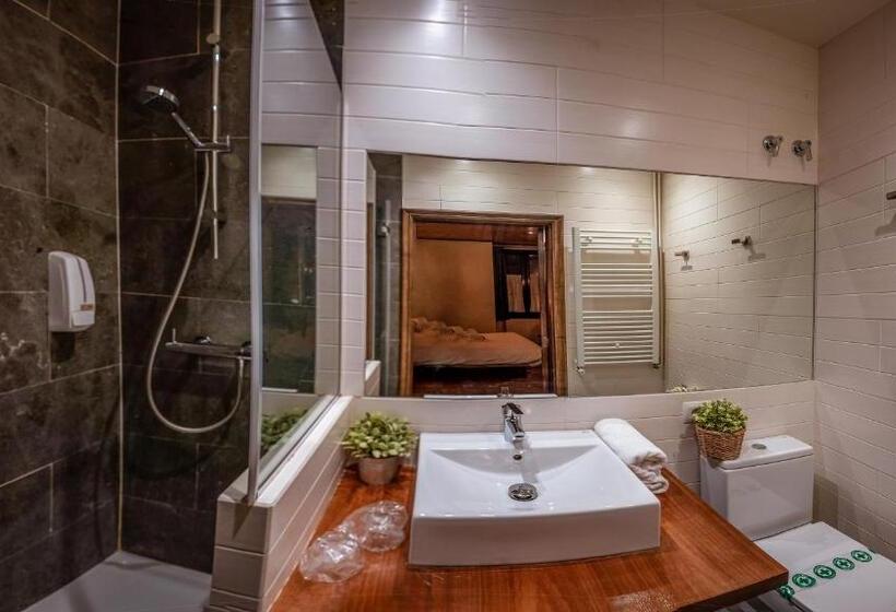 디럭스 룸, Mas De Xaxas