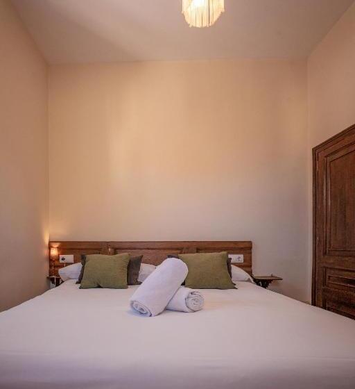 디럭스 자쿠지룸, Mas De Xaxas