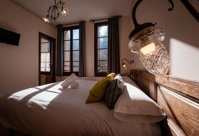 수피리어 룸, Mas De Xaxas