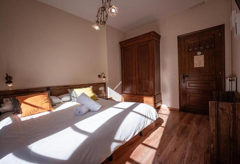 수피리어 룸, Mas De Xaxas