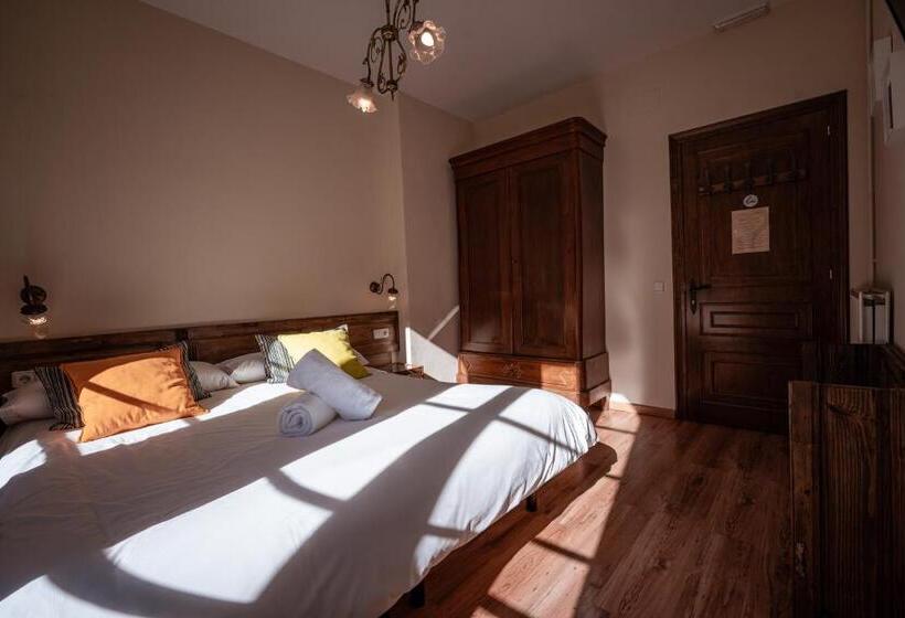 수피리어 룸, Mas De Xaxas