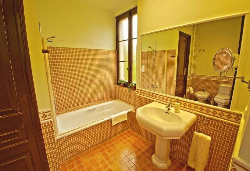 디럭스 자쿠지룸, Mas De Xaxas