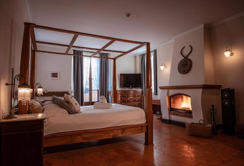 디럭스 스위트, Mas De Xaxas