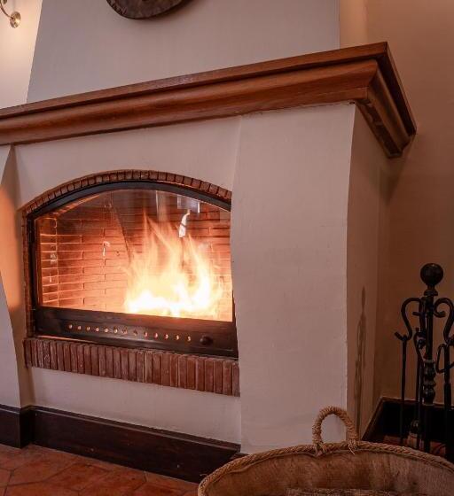 디럭스 스위트, Mas De Xaxas