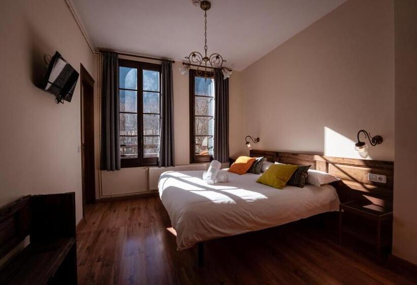 수피리어 룸, Mas De Xaxas